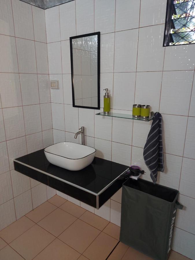 Rhenmart-Inn Siquijor Kültér fotó