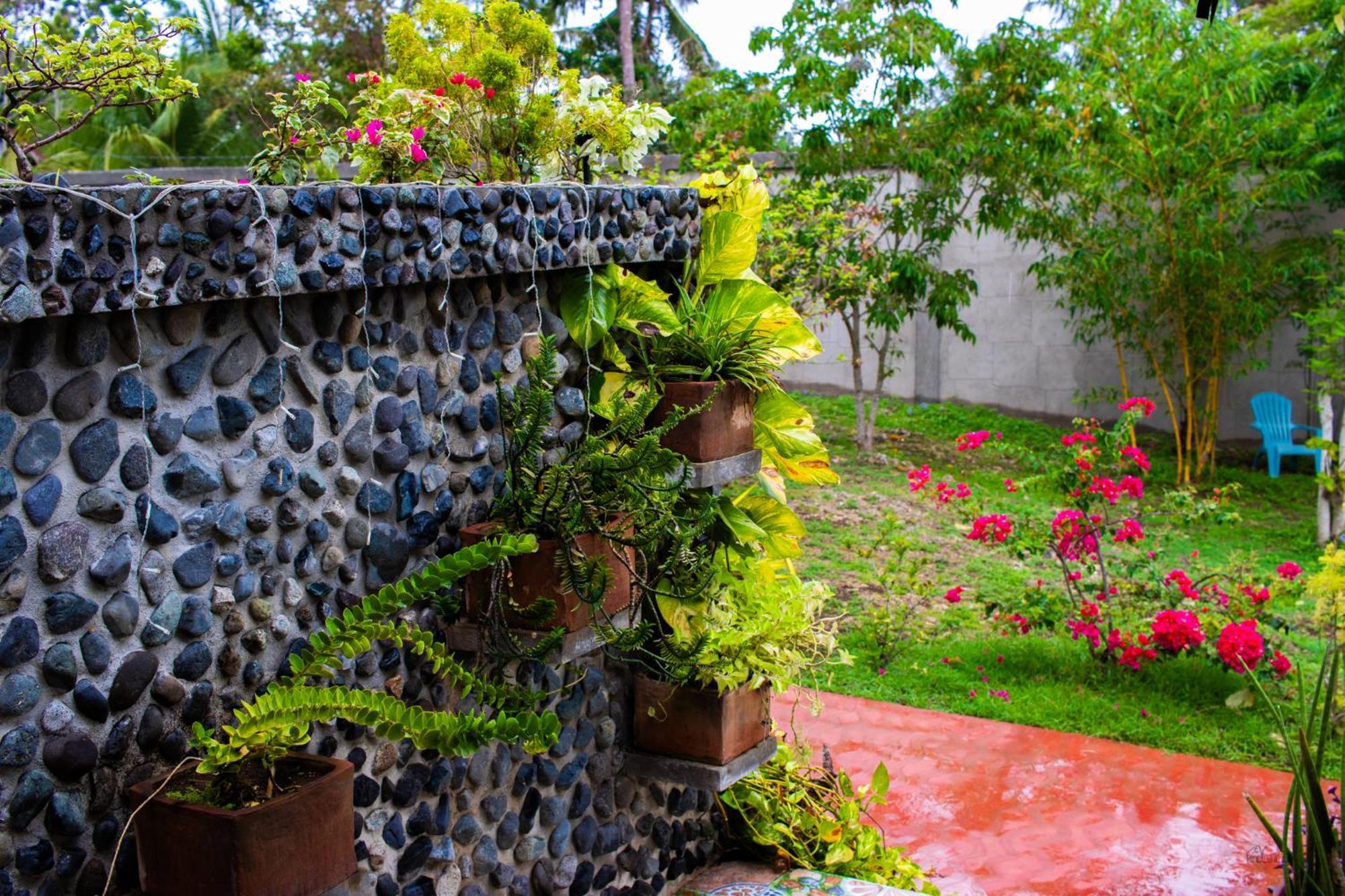 Rhenmart-Inn Siquijor Kültér fotó